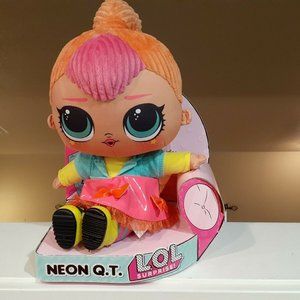 L.O.L. Surprise! Jumbo 12" NEON Q.T. plushy doll